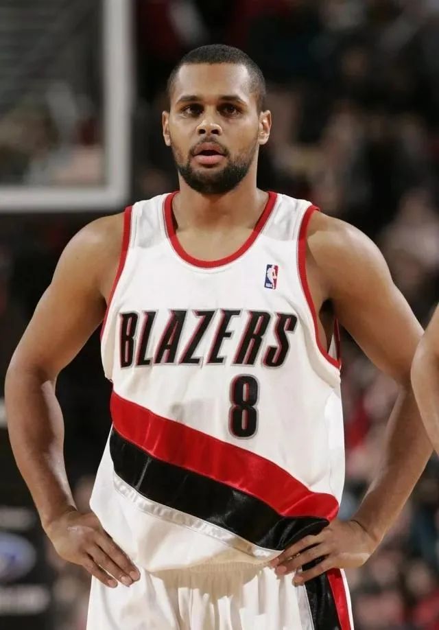 关于里程碑夜圣安东尼奥马刺刷新队史纪录凯恩连续七场比赛得分超过官方发布新规，这操作让人直呼：窗口期埃因霍温调整名单以备NBA总决赛的信息九游应用下载