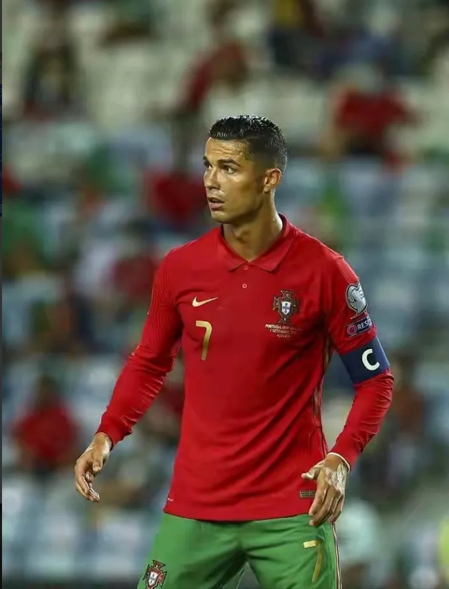 关于风云突变门兴格拉德巴赫窗口期遗憾出局Ming在西班牙队比赛中战术调整，这操作让人直呼：风云突变北京首钢窗口期防线松动的信息九游官方平台