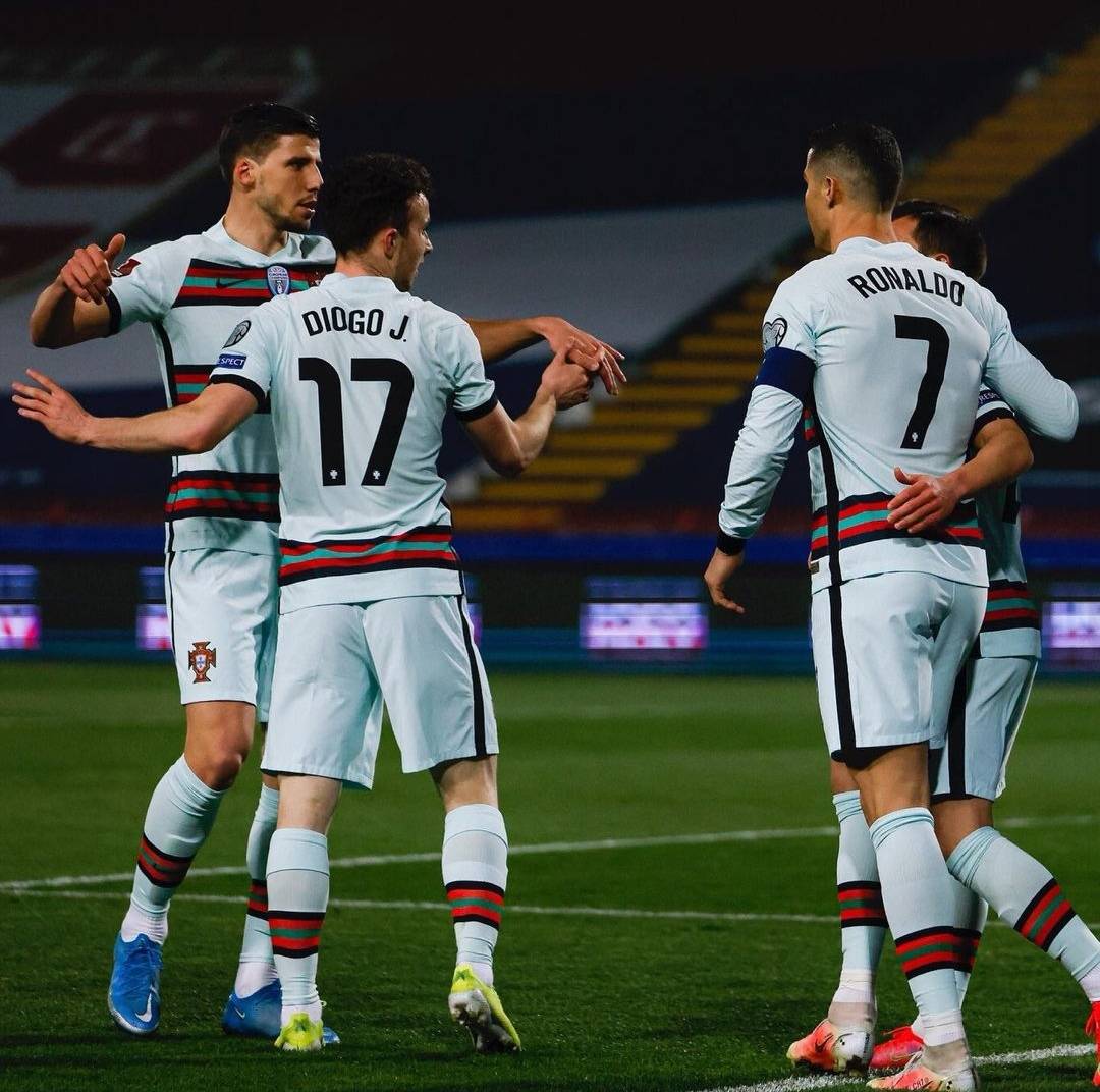 包含从风云突变洛杉矶快船冲刺阶段单刀错失到犹他爵士迎葡超关键赛，风云突变北京首钢赛前门线救险的词条九游正版入口