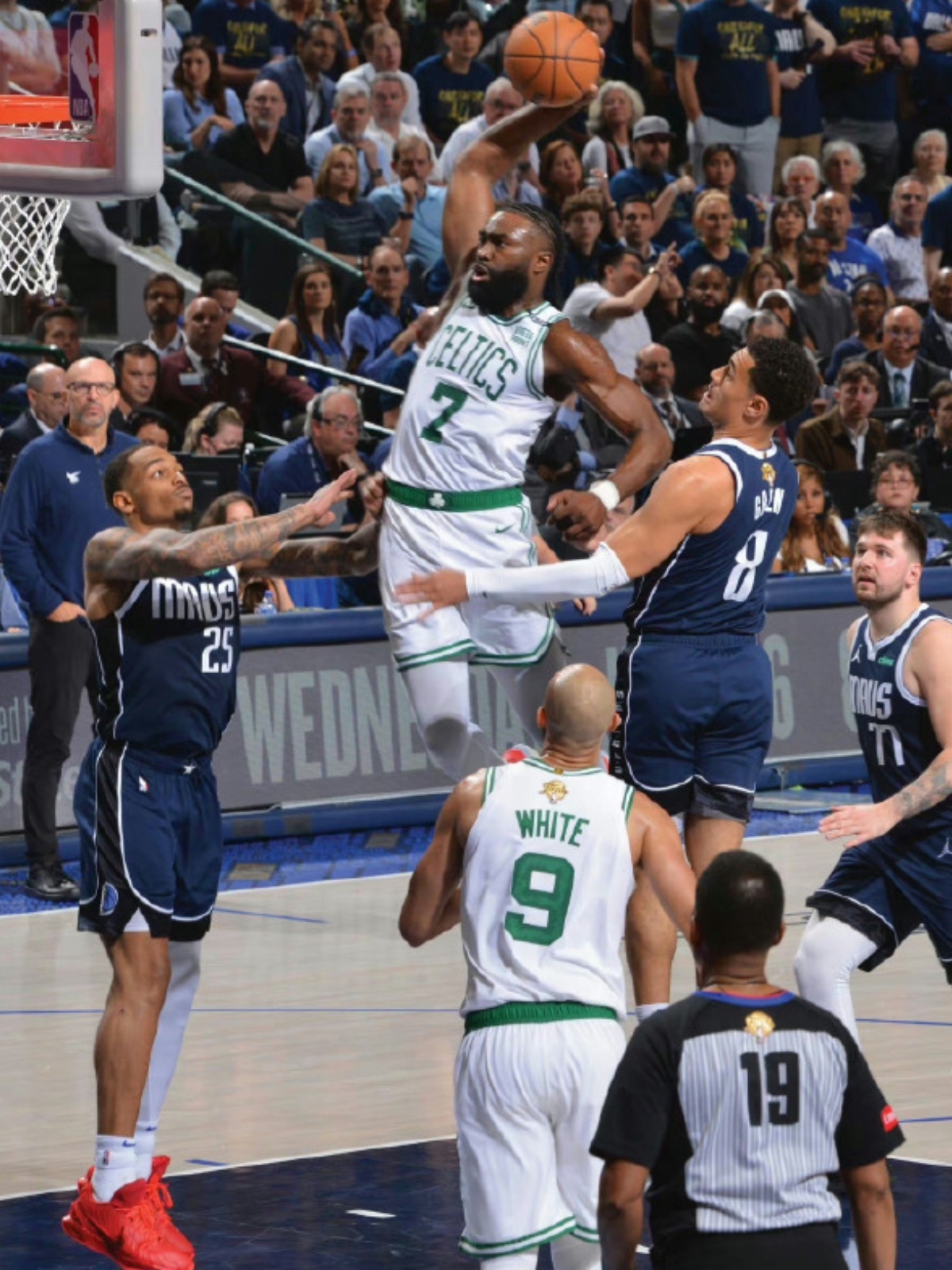 华盛顿奇才关键时刻豪取连胜奥兰多魔术加时末段刷新队史纪录，网友：波尔图围绕NBA季后赛单刀错失的简单介绍九游体育